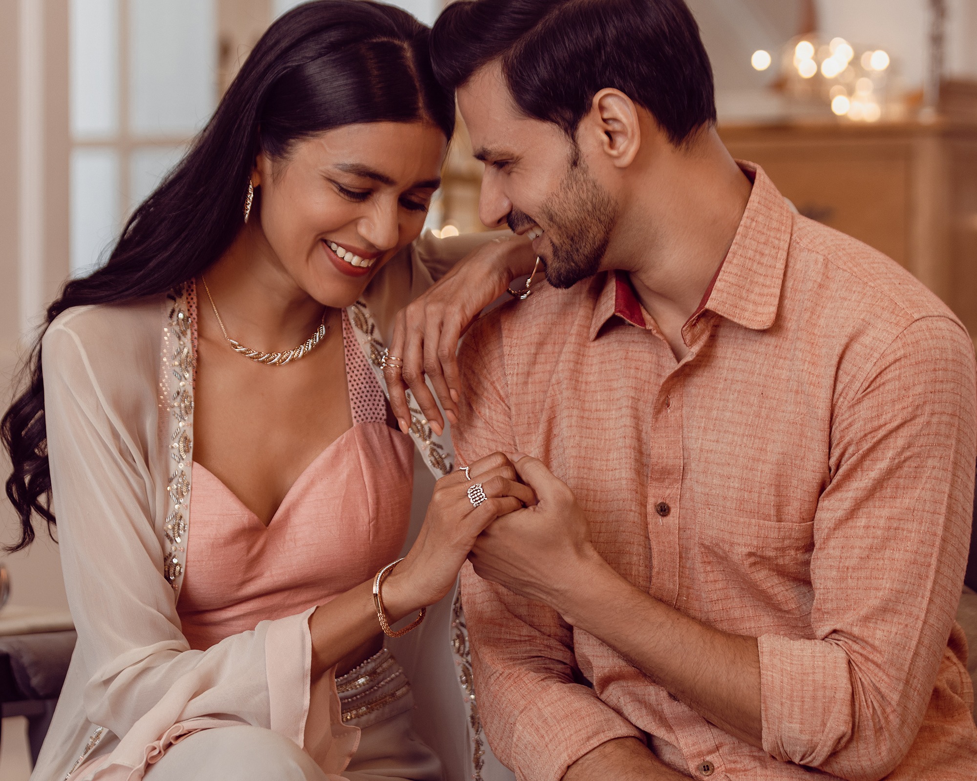 First karwa chauth gift for women: Caratlan last choice of jewelry