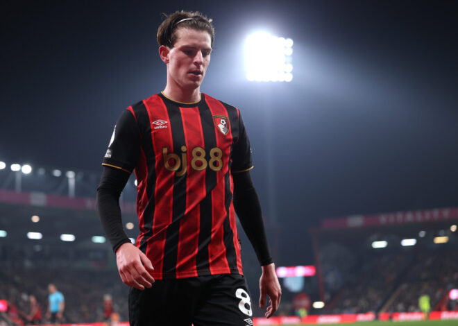 Chelsea and Man United battle for Bournemouth star Scott
