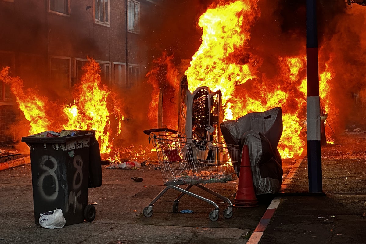 Latest stabbing attack in Belfast: Several houses on fire as protesters clash with police after stabbing attack